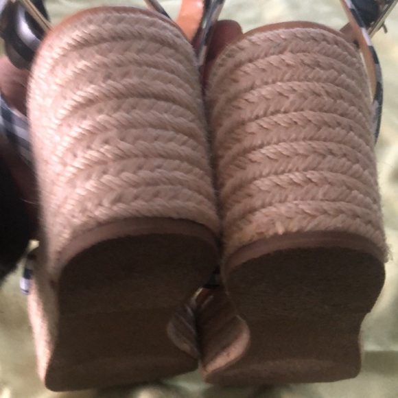 J.CREW Espadrille Blue and white Plaid size 8.5/ NWOT - Picture 9 of 14